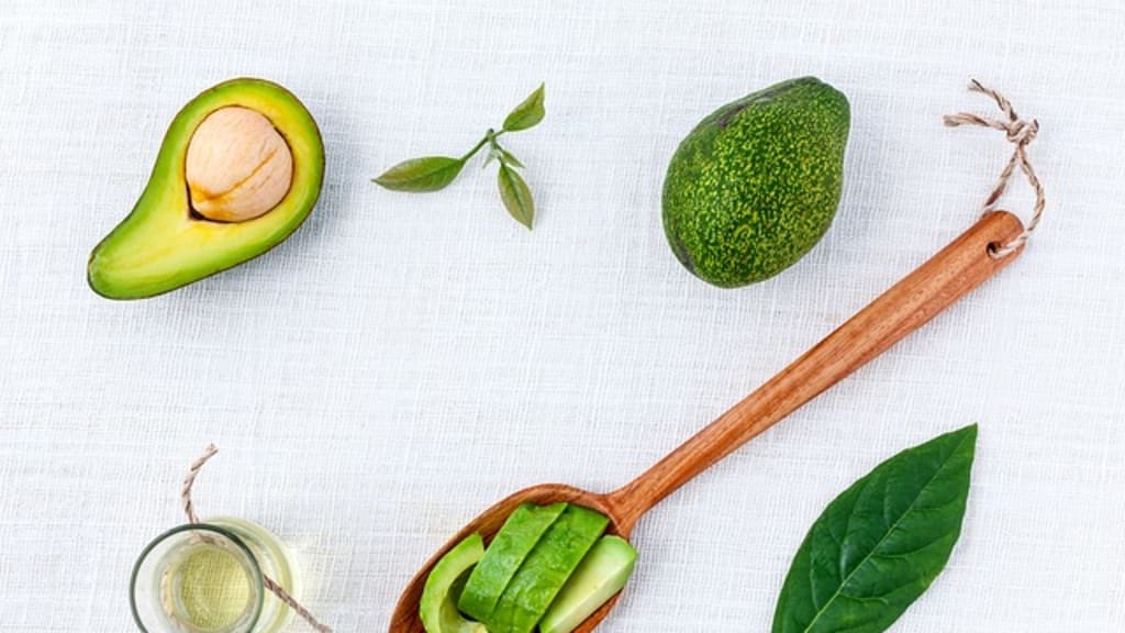 Eco-friendly ways to manage Avocado waste